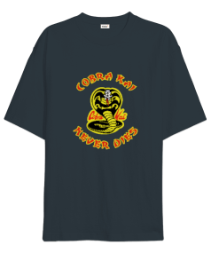 Cobra Kai Never Dies Oversize Unisex Tişört