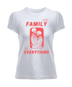 Family everything V2 Beyaz Kadın Tişört