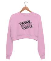 Farklı Düşün - Think Different Pembe Kadın Crop Sweatshirt - Thumbnail