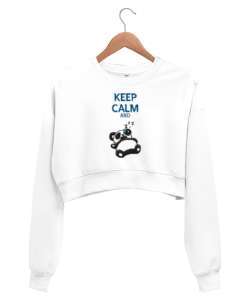 Keep Calm And Sleeping - Sakin Olun ve Uyuyun Beyaz Kadın Crop Sweatshirt